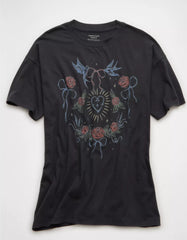 AE Oversized Valentine's Day Graphic T-Shirt