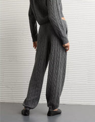 AE High-Waisted Cable Knit Sweatpant