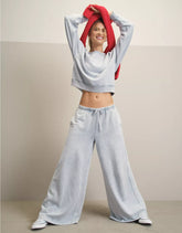 AE Everyday Luxe Wide-Leg Sweatpant