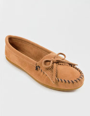 Minnetonka Women's Kilty Hardsole Moccasin