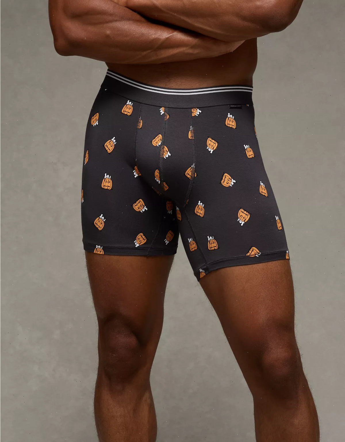 AEO Men's Snoopy Pumpkin 6" Ultra Soft Boxer Brief