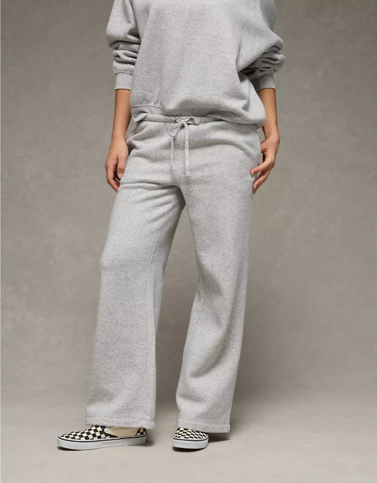 AE Everyday Luxe Straight Sweatpant
