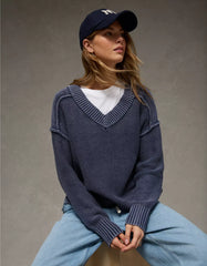 AE Long Weekend V-Neck Sweater