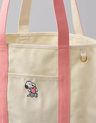 AE Off-Duty Snoopy Valentine's Day Tote Bag