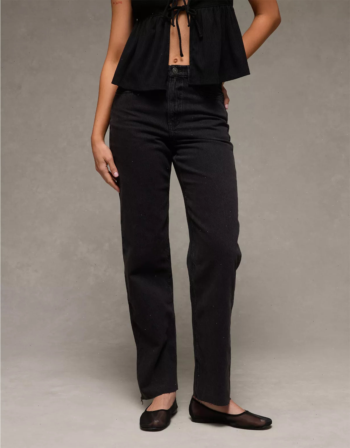 AE Strigid Super High-Waisted Baggy Straight Jean