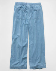 AE Cozy Dreamy Drape Low-Rise Ultra Wide-Leg Jean