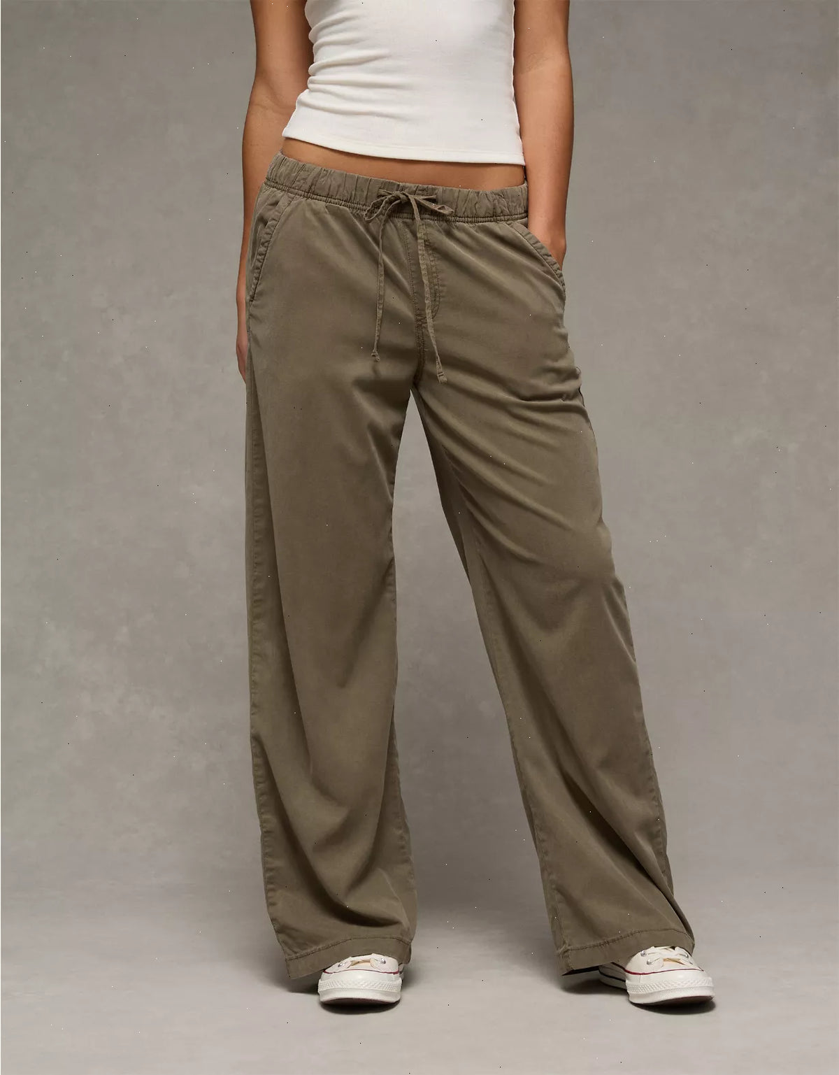AE Mid-Rise Wide-Leg Pull-On Pant