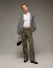 AE Low-Rise Baggy Straight Cargo Pant