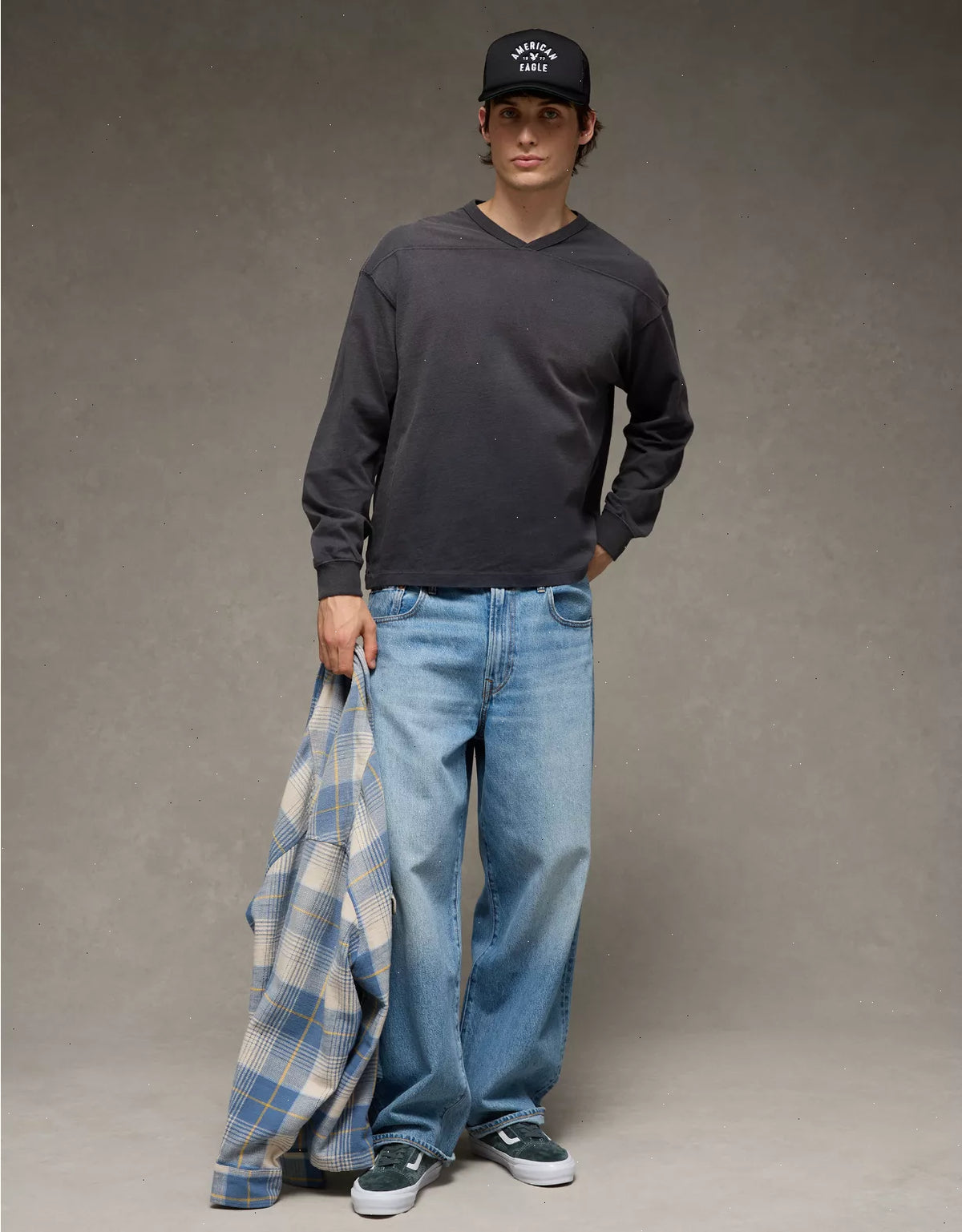 AE Boxy Long-Sleeve V-Neck T-Shirt