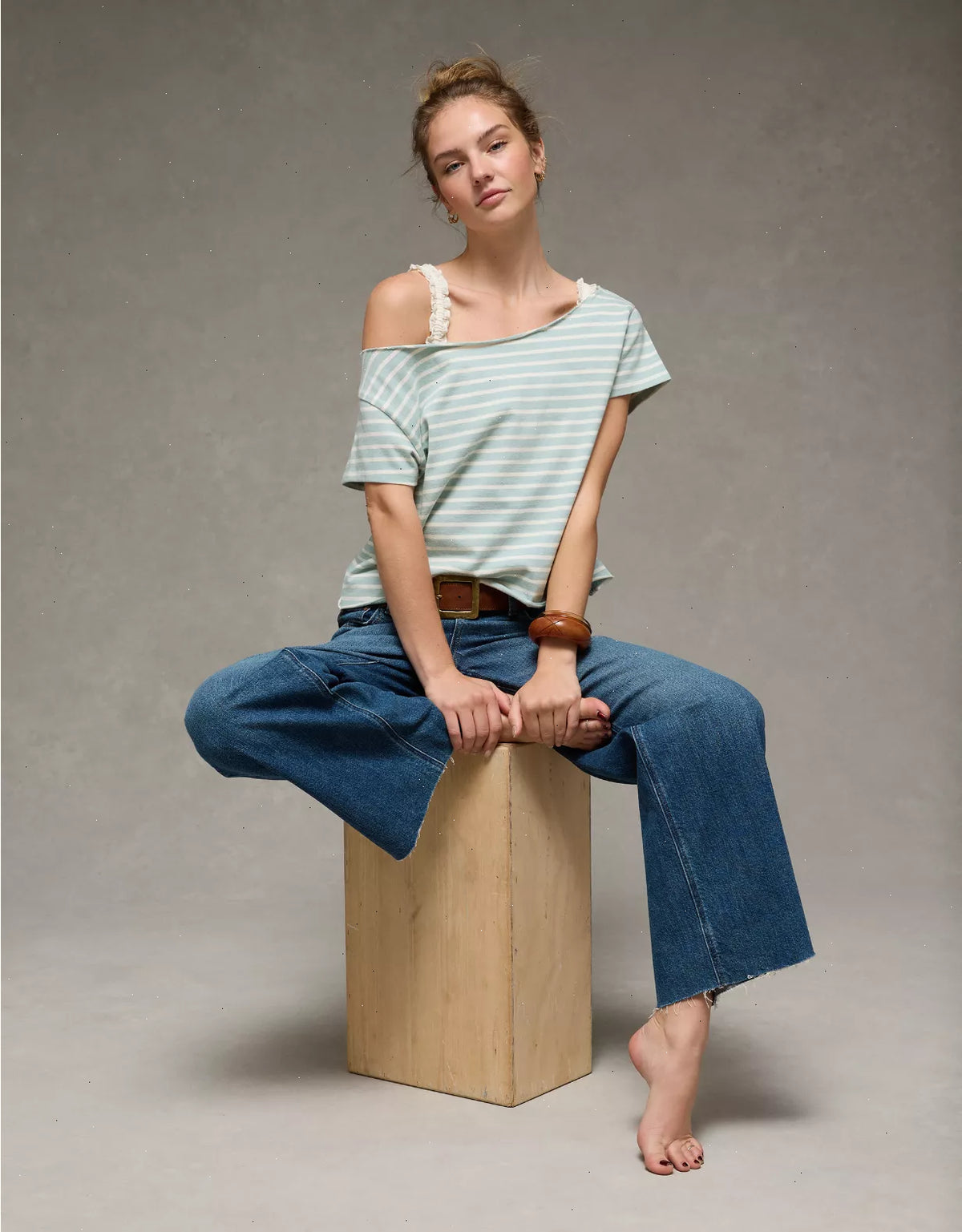 AE Off-the-Shoulder Striped T-Shirt