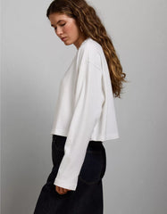 AE77 Premium Boxy Long-Sleeve Cropped T-Shirt