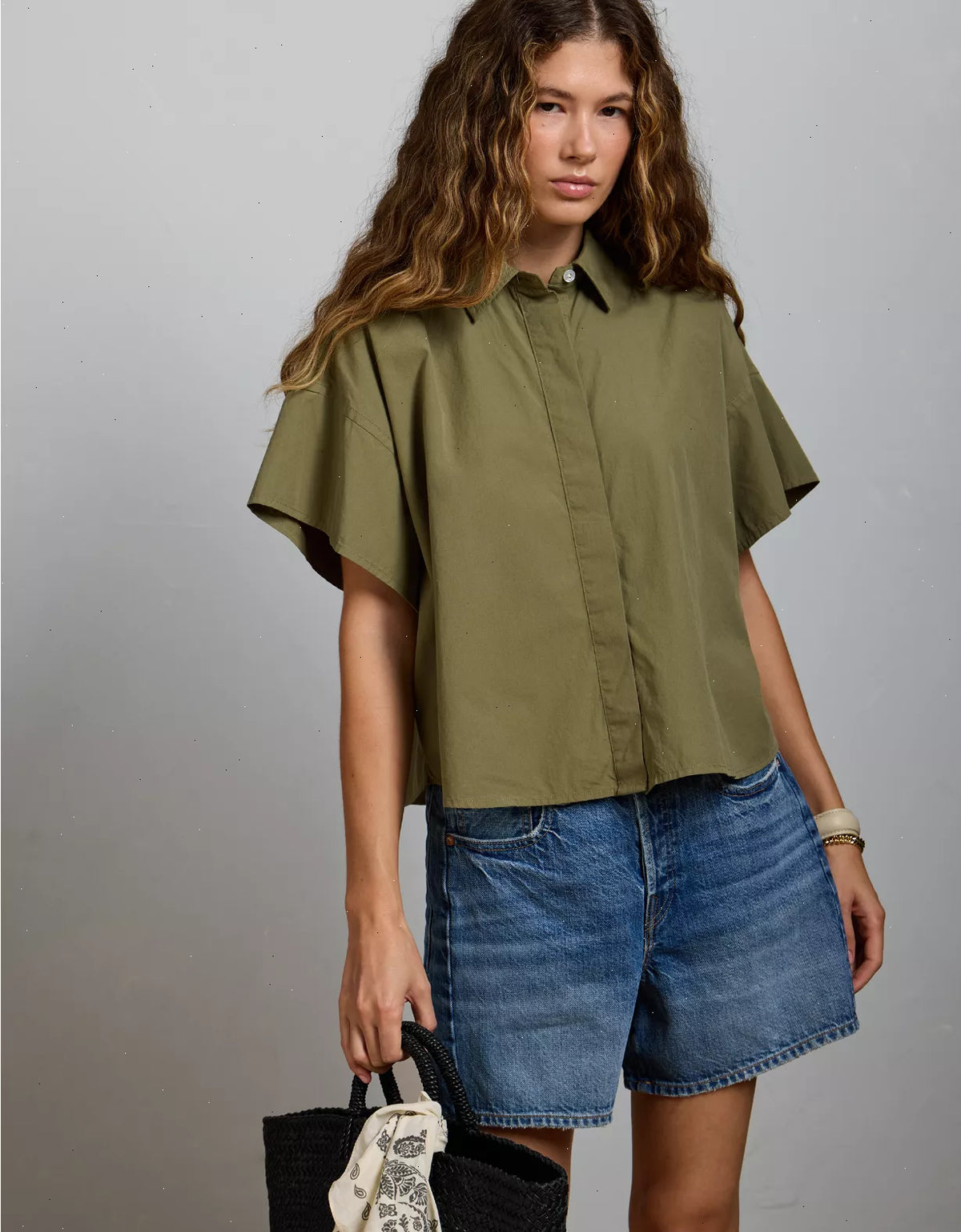 AE77 Short Sleeve Poplin Shirt