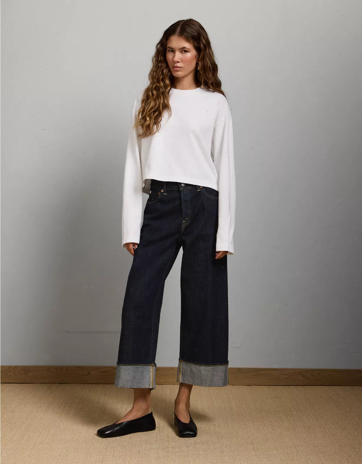 AE77 Premium Wide Crop Cuff Jean